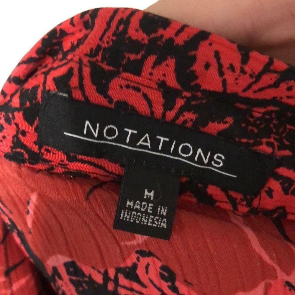3for$20 blouse button front medium - Picture 3 of 3